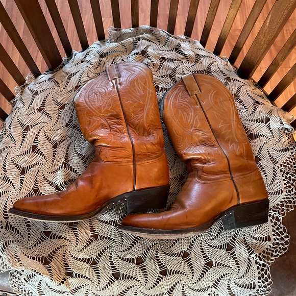 Mens. Boots. Brand: Justin.